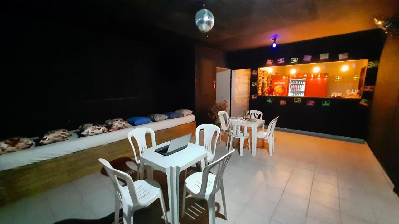Luau Pousada E Hostel Прайя-ду-Франсес Экстерьер фото